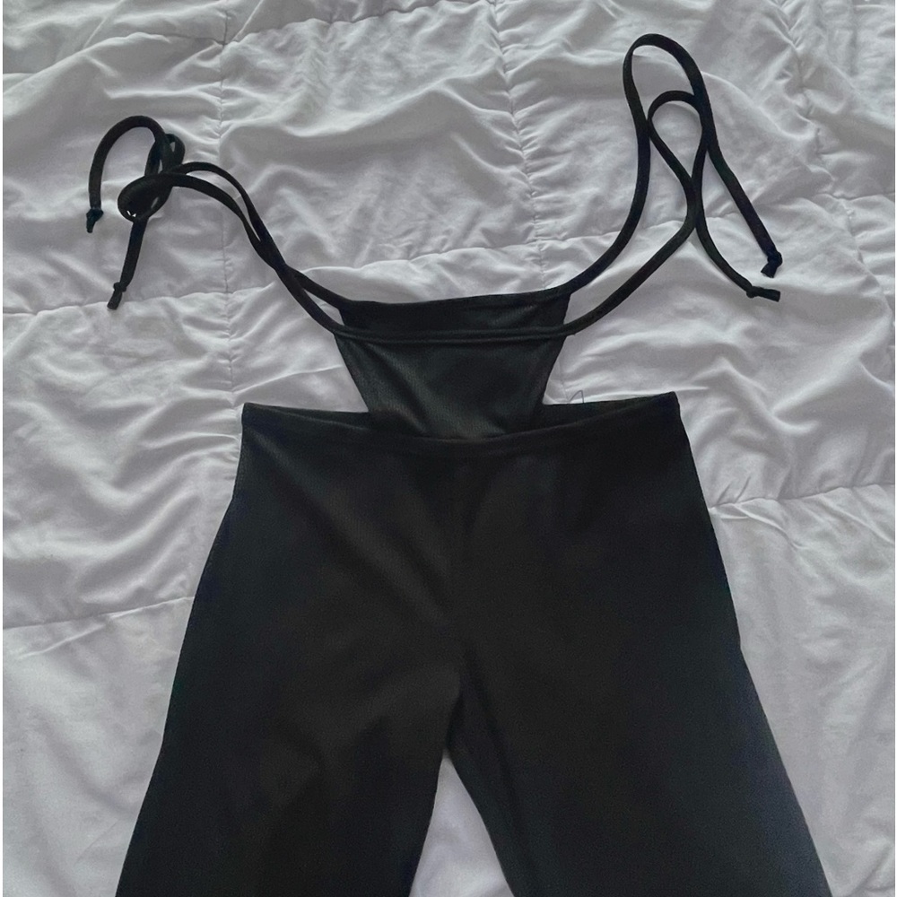 Cutout Tie Waist Black Flare Leg Pants. Woman XS. Euphoria Style